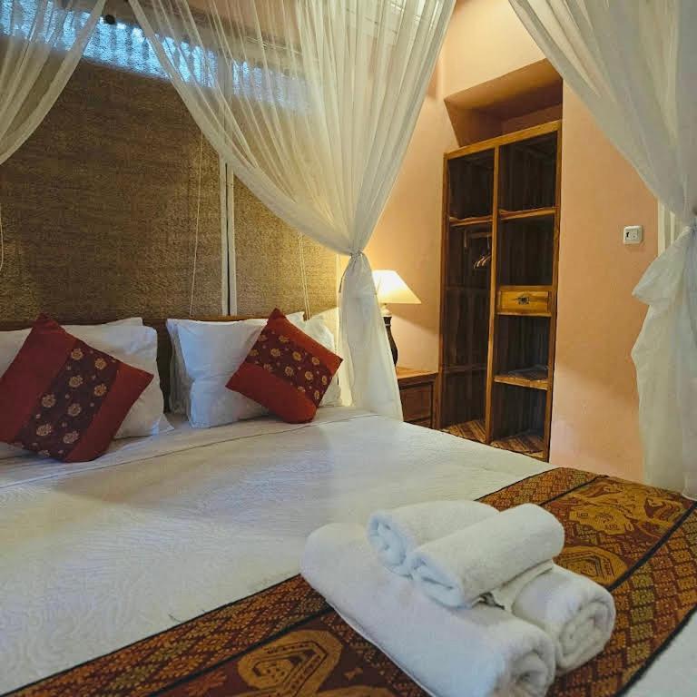 Aura Bisma Guesthouse Ubud  Exterior photo